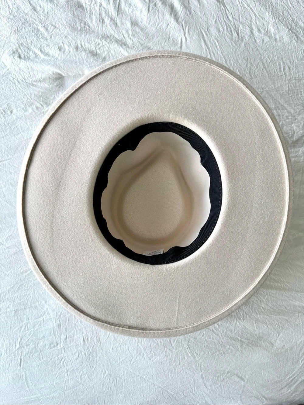 Pale Pink Wide-Brim Fedora with Paisley Band